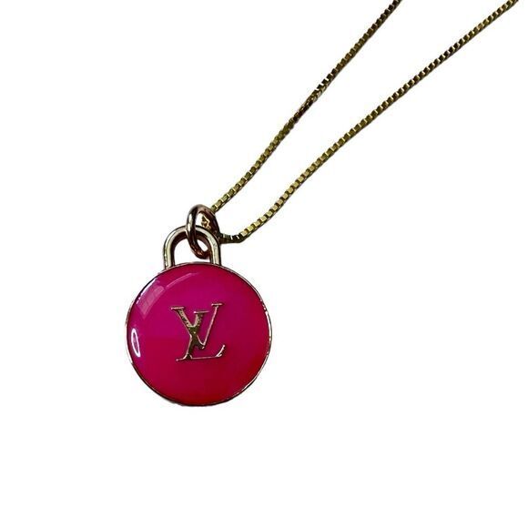 Authentic Louis Vuitton Pink Charm Adjustable Necklace - Picture 7 of 10